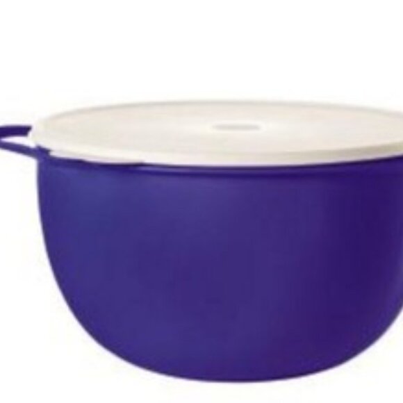 Tupperware Thatsa Mega Bowl 42 Cups in Dark Blue with White Seal Double Handles! - Picture 3 of 7